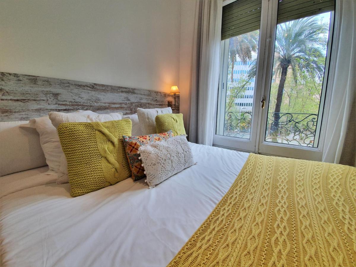 กีวีเดสตินี บาร์เซโลนา ซิตี้ Aparthotel ภายนอก รูปภาพ